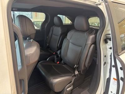 2021 Toyota Sienna XSE - Photo 19