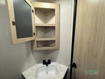 2025 Prime Time RV Avenger - Photo 30