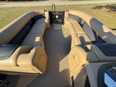 2026 Barletta Lusso L25MAT - Photo 2