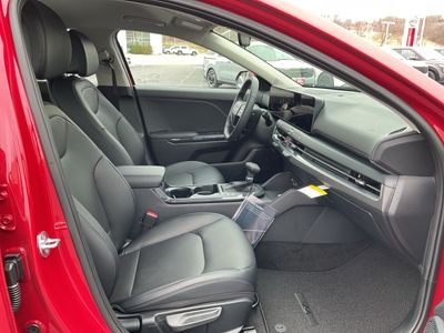 2026 Kia K4 — photo 15 view