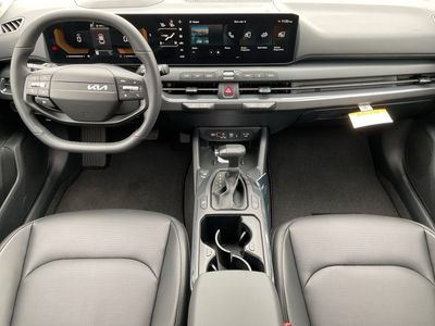 2026 Kia K4 — photo 12 view