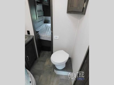 2023 Coachmen RV Pursuit - Photo 16
