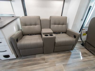2026 Entegra Coach Vision - Photo 13