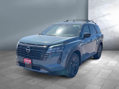 2026 Nissan Pathfinder — front three-quarter view