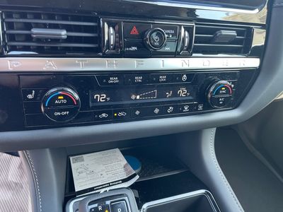 2026 Nissan Pathfinder — photo 13 view