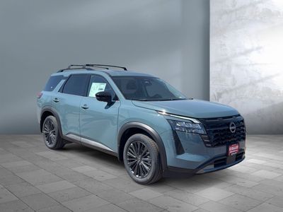 2026 Nissan Pathfinder — photo 8 view