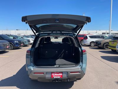 2026 Nissan Pathfinder — photo 19 view