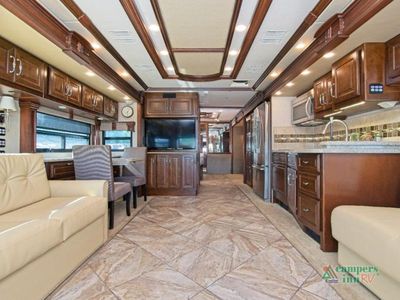 2015 Fleetwood RV American Tradition - Photo 7