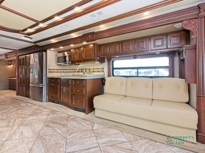 2015 Fleetwood RV American Tradition - Photo 6