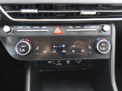 2024 Hyundai Sonata - Photo 18