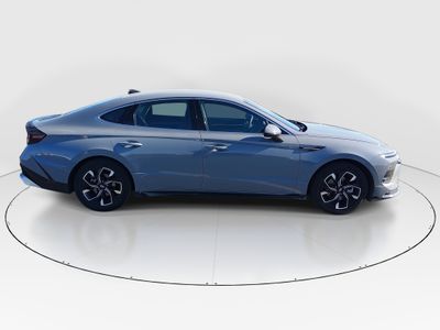 2024 Hyundai Sonata - Photo 8