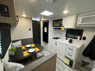2026 Jayco Jay Flight SLX - Photo 11