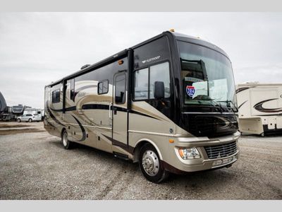 2014 Fleetwood RV Bounder - Photo 1