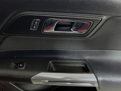 2017 Ford Mustang — photo 29 view
