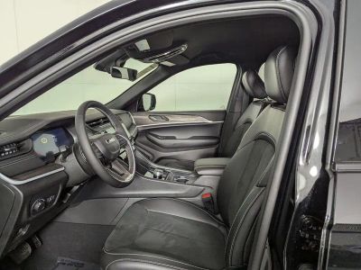 2026 Jeep Grand Cherokee — photo 11 view