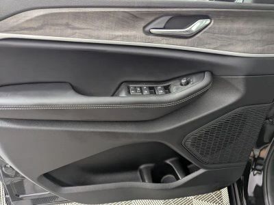 2026 Jeep Grand Cherokee — photo 23 view