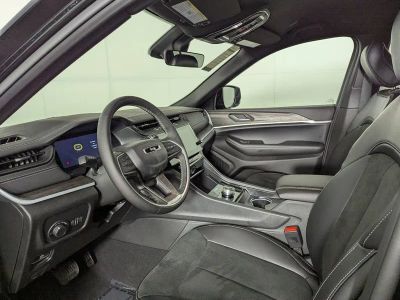 2026 Jeep Grand Cherokee — photo 12 view