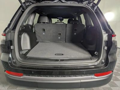 2026 Jeep Grand Cherokee — photo 28 view