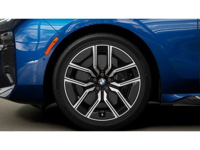 2026 BMW 7 Series — photo 7 view