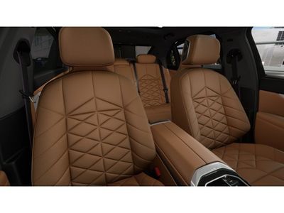 2026 BMW 7 Series — photo 11 view