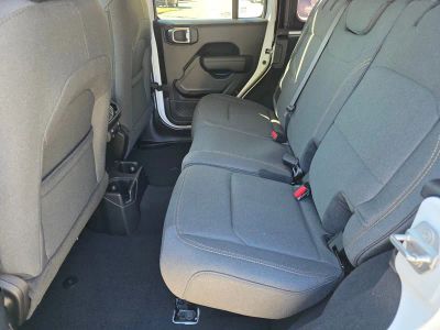 2026 Jeep Wrangler — photo 8 view