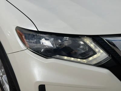 2020 Nissan Rogue — photo 34 view