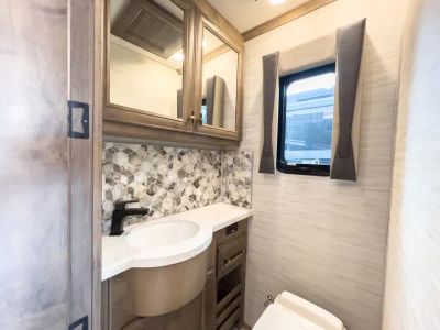 2026 Tiffin ALLEGRO BUS — photo 16 view