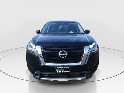 2025 Nissan Pathfinder — side profile view