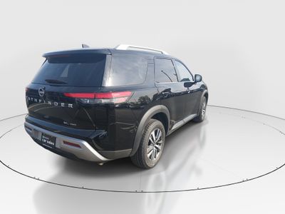 2025 Nissan Pathfinder — photo 7 view