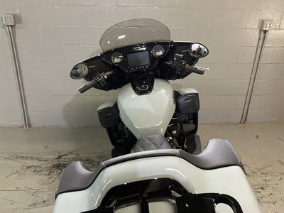 2025 Indian Motorcycle Roadmaster PowerPlus Dark Horse w/PowerBand Storm Gray - Photo 14