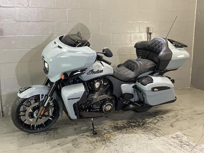 2025 Indian Motorcycle Roadmaster PowerPlus Dark Horse w/PowerBand Storm Gray - Photo 11