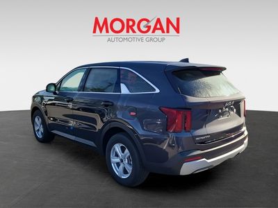 2026 Kia Sorento - Photo 3