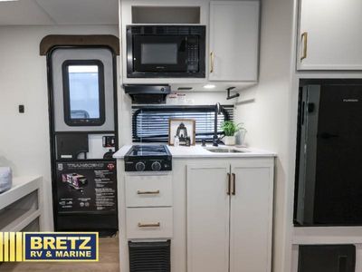 2026 Grand Design Transcend One - Photo 14