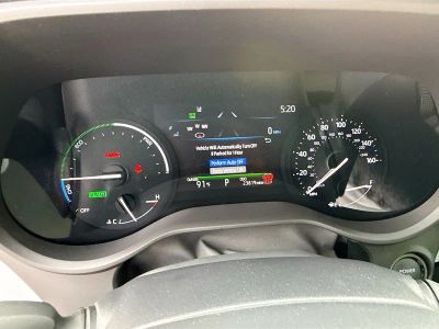 2025 Toyota Sienna — photo 40 view