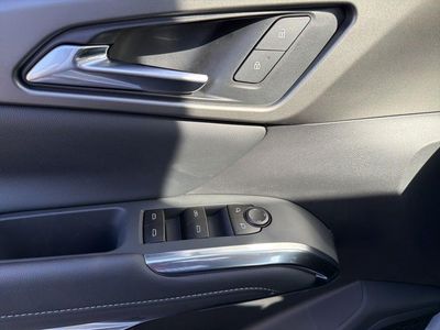 2026 Chevrolet Traverse - Photo 35
