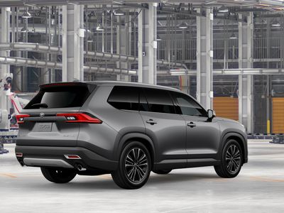 2026 Toyota Grand Highlander Hybrid - Photo 12