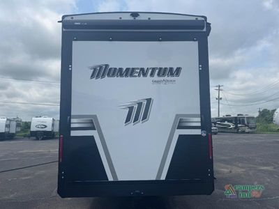 2026 Grand Design Momentum M-Class - Photo 8