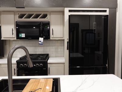 2026 Prime Time RV Sanibel — photo 7 view