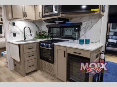 2026 Forest River RV Flagstaff Super Lite - Photo 14