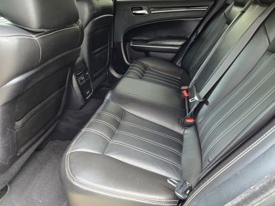 2021 Chrysler 300 - Photo 18