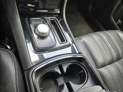2021 Chrysler 300 - Photo 14