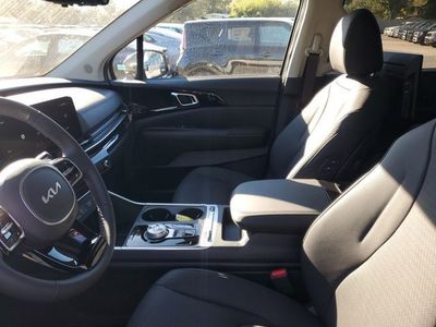 2026 Kia Carnival Hybrid - Photo 8