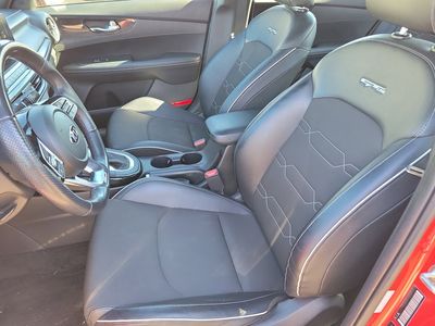 2021 Kia Forte - Photo 4