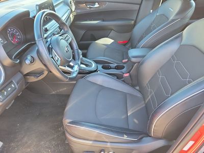 2021 Kia Forte - Photo 3