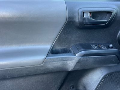 2022 Toyota Tacoma - Photo 11