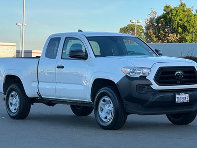 2022 Toyota Tacoma - Photo 4