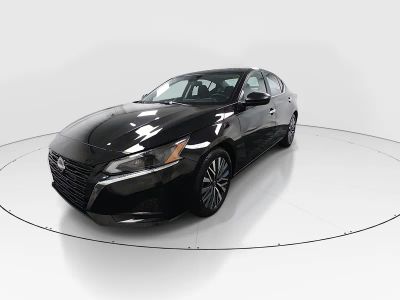 2024 Nissan Altima - Photo 3