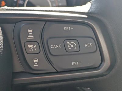 2026 Jeep Gladiator — photo 21 view