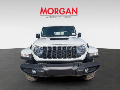 2026 Jeep Gladiator — engine compartment view