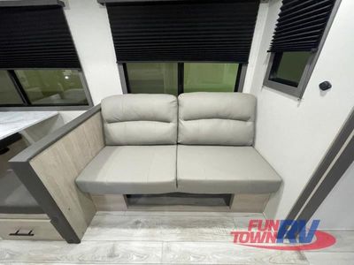 2026 EAST TO WEST Della Terra - Photo 19